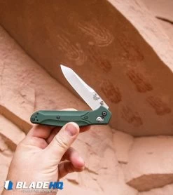 Benchmade 940 Osborne AXIS Lock Knife Green (3.4" Satin) -Knives Benchmade Store Benchmade Osborne AXIS Lock Knife Green Satin 940 BHQ0160 kp canyonlands petroglyph web